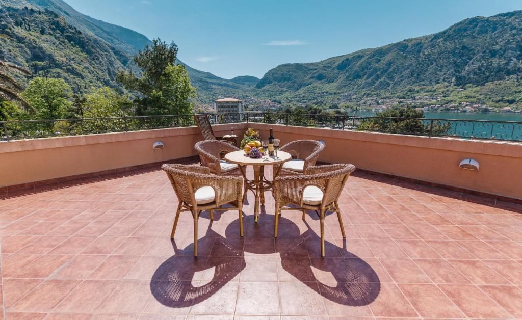 Апартаменты Terrace View House Котор